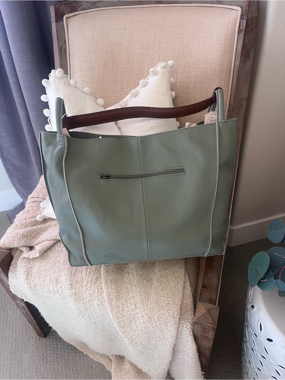 NEW With tags The Sak meadow Soft Leather Tote with Braided Tan Handle - Picture 7 of 9